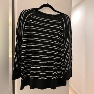 Long sleeved light weight sweater black and white stripe.